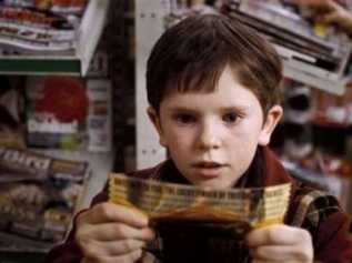 Charlie and the Chocolate Factory: Willy Wonka's Golden Ticket